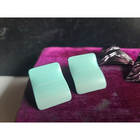 Enamel Stud Vintage Earrings Lot - Picture 2 of 10